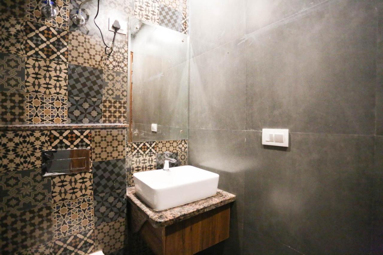 Hotel Swan Suite Near Delhi Airport Neu-Delhi Exterior foto